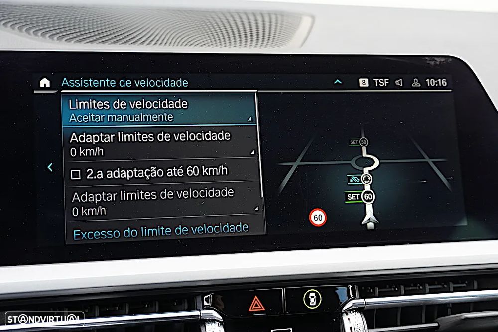 BMW 320 e Touring Corporate Edition Auto - 41