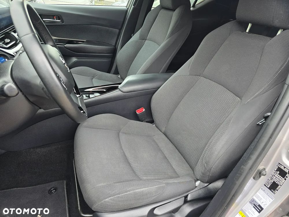 Toyota C-HR Business-Edition - 10
