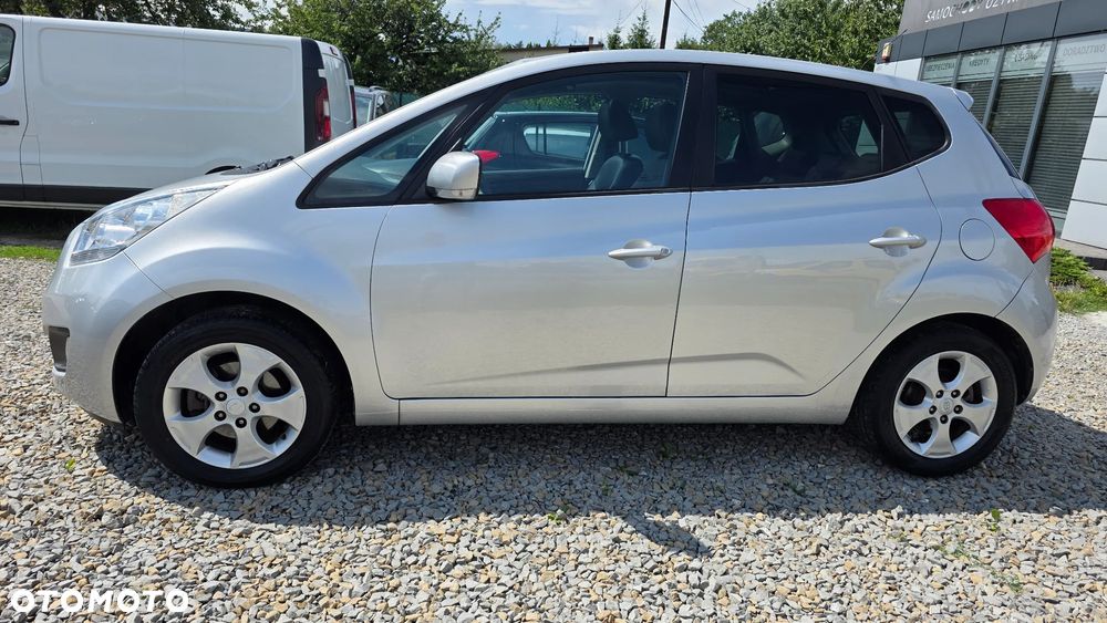 Kia Venga 1.4 CVVT Titanium Collection - 2
