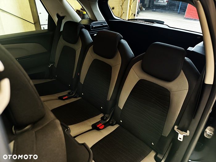 Citroën C4 Picasso - 33