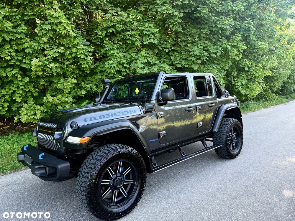 Jeep Wrangler - 11