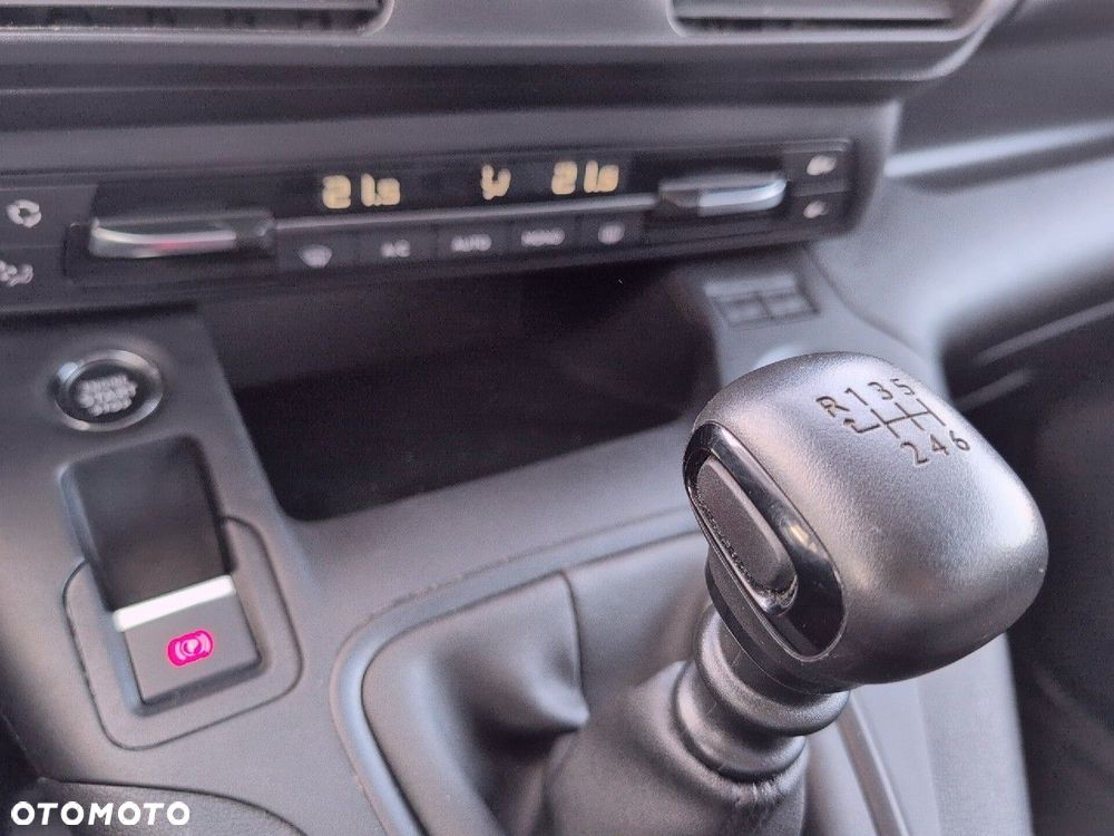Citroën Berlingo M 1.2 PureTech Feel S&S - 21