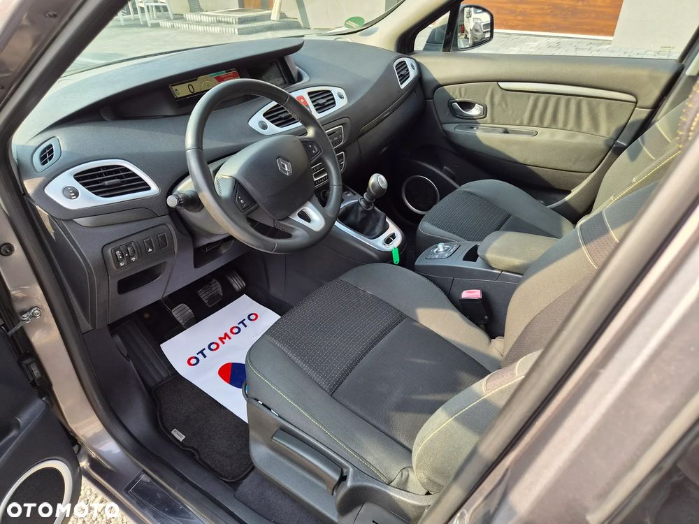 Renault Scenic - 13