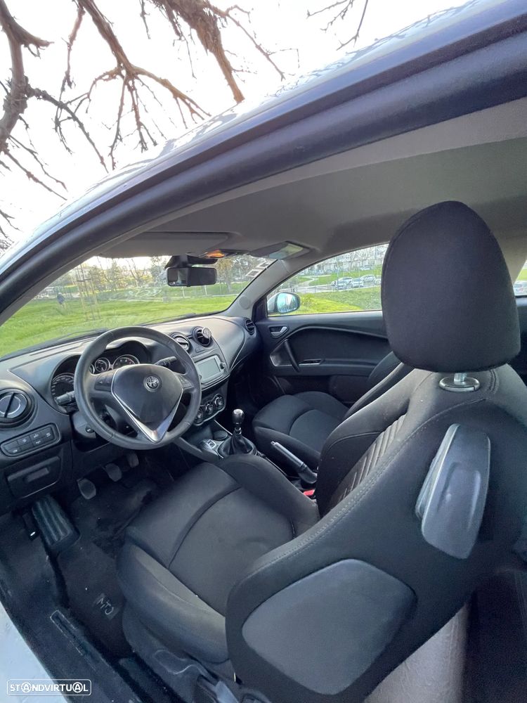 Alfa Romeo MiTo 0.9 T TwinAir Urban - 17