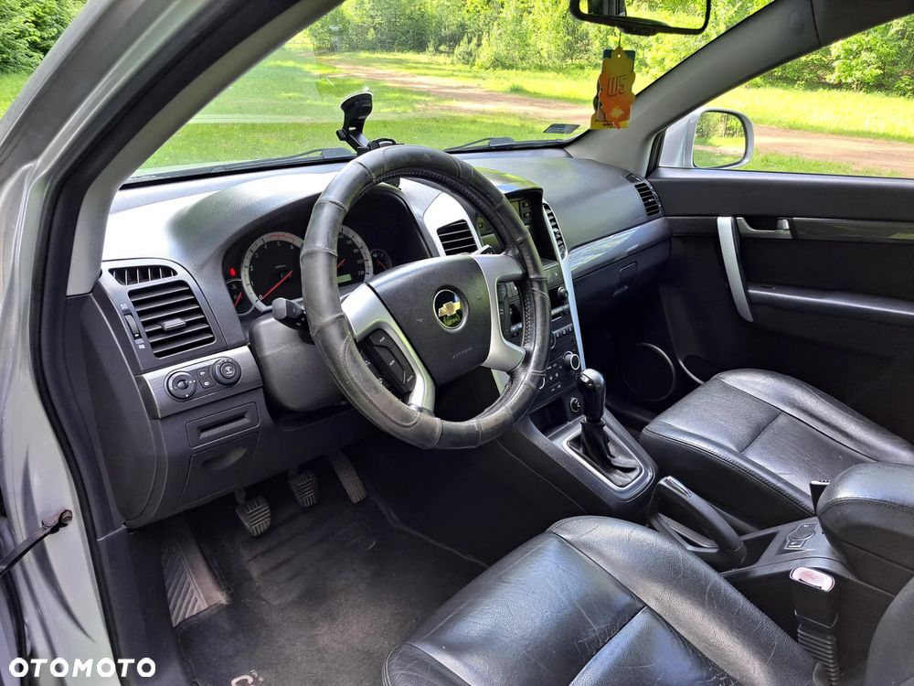 Chevrolet Captiva 2.0 d LT high - 9