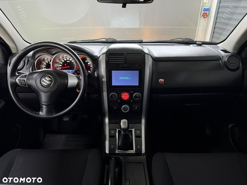 Suzuki Grand Vitara - 13