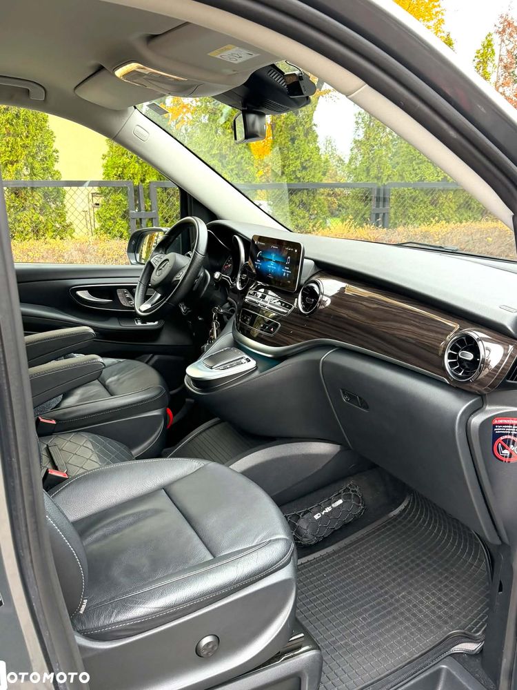 Mercedes-Benz V-Class 2021 photo 4