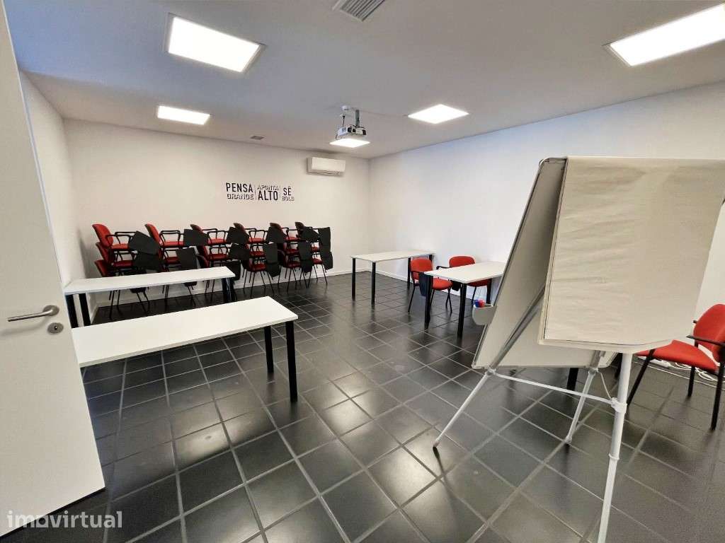 Loja de Gaveto com Grande Visibilidade | 255 m² - Grande imagem: 4/28