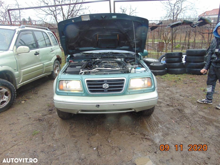 Grila Suzuki Vitara ochelar far grile fata dezmembrez Vitara 2.0 diese - 1