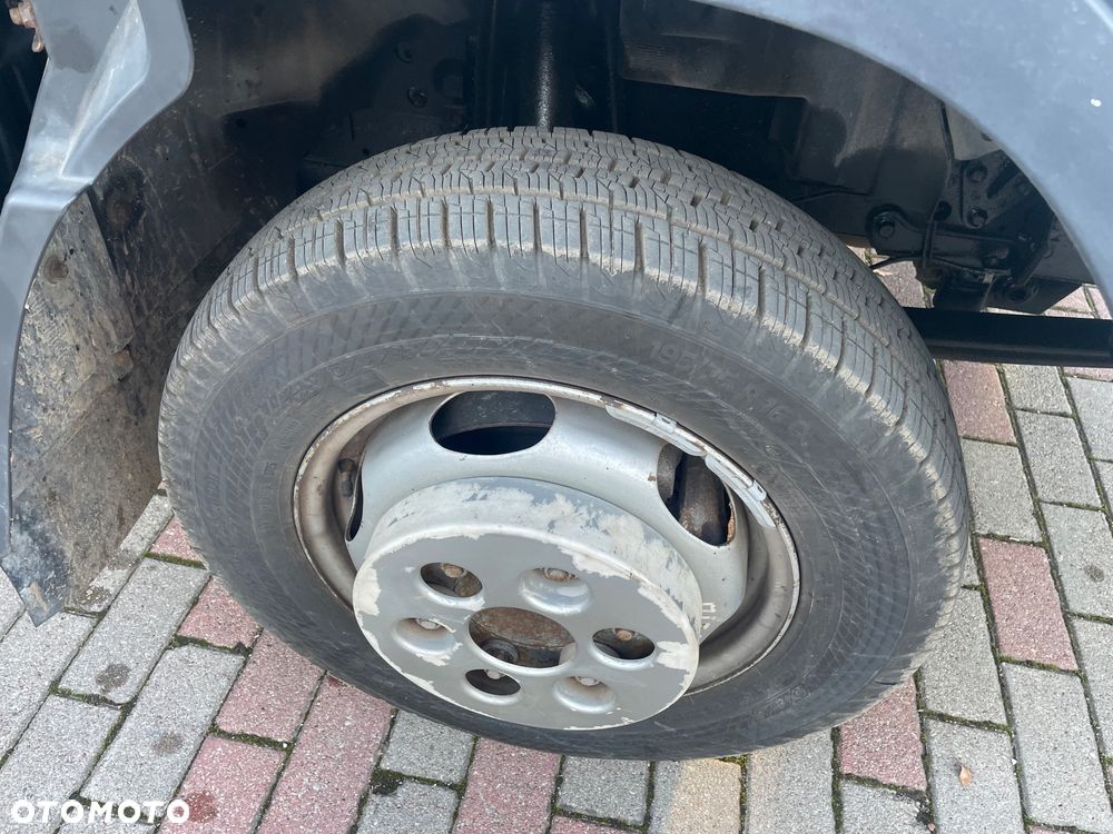 Mitsubishi Canter - 13