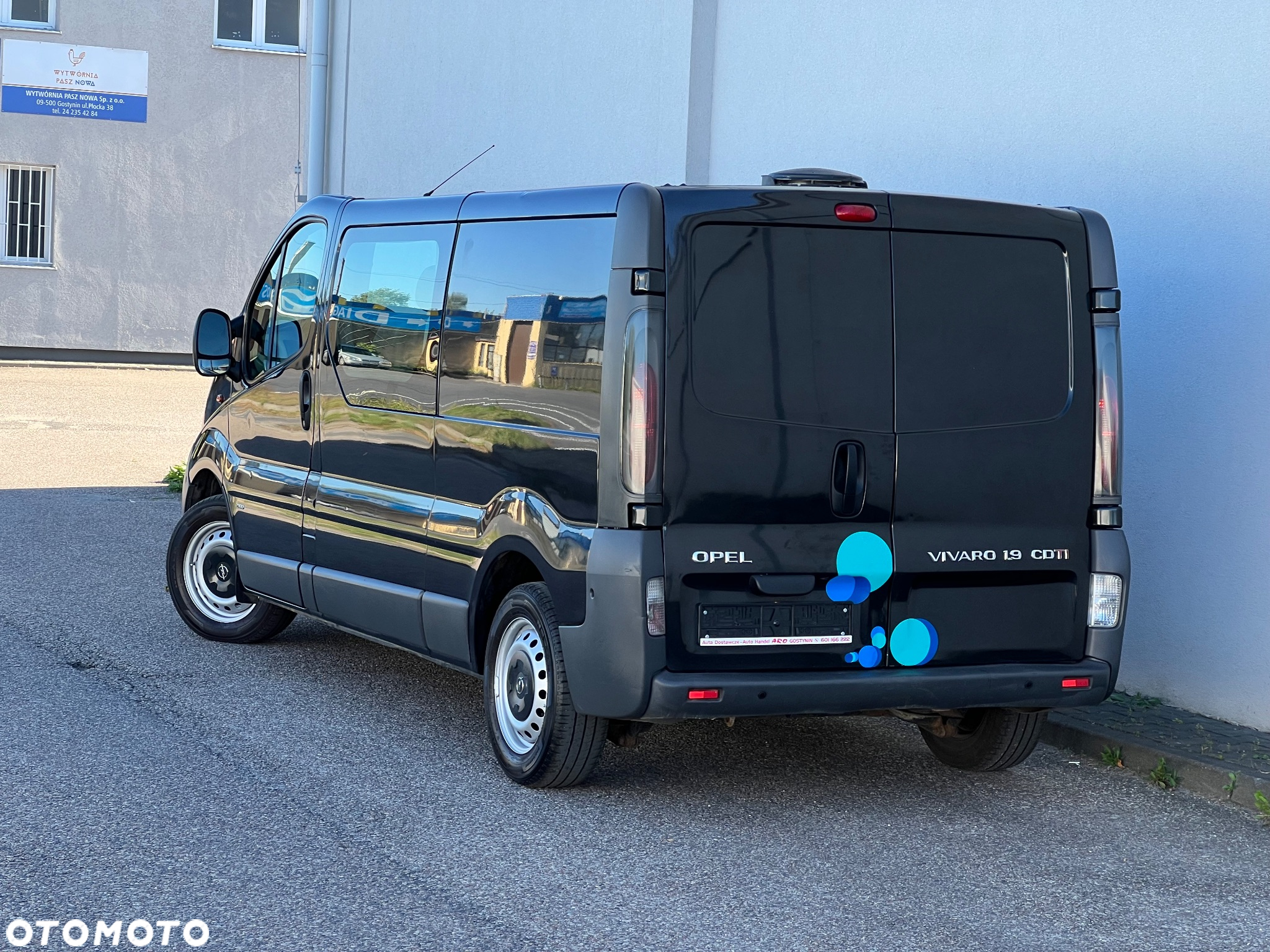 Opel Vivaro LONG - 4