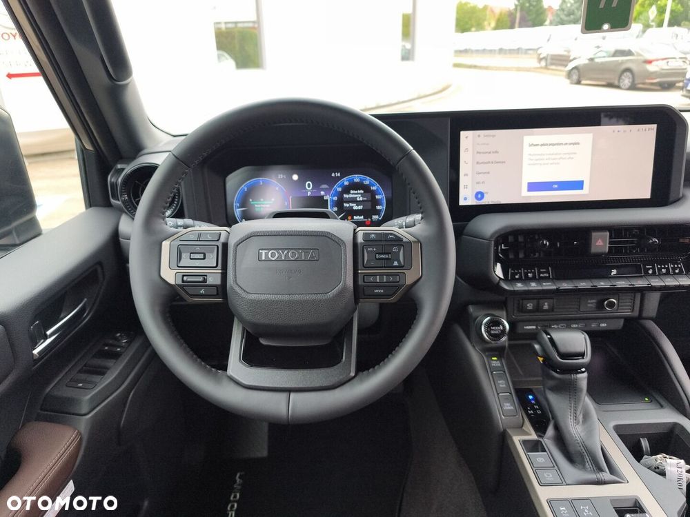 Toyota Land Cruiser LC 2.8 D-4D Invincible - 17