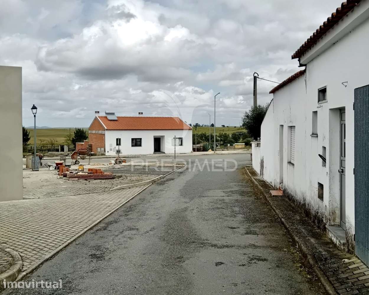 Moradia T2 em Santa Bárbara de Padrões - Grande imagem: 2/8