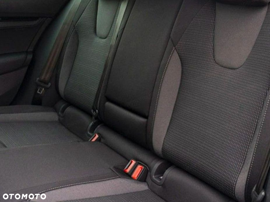 Skoda Octavia 2.0 TDI Edition 130 Selection DSG - 8