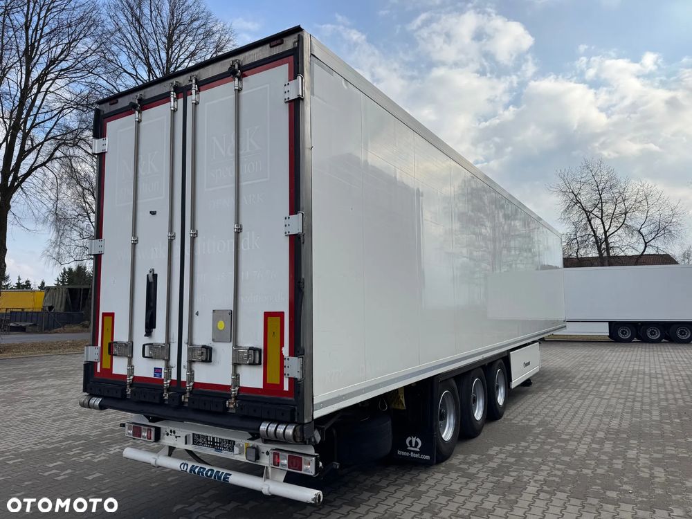 Krone Hakowa, Thermo King SLXi 400 - 9