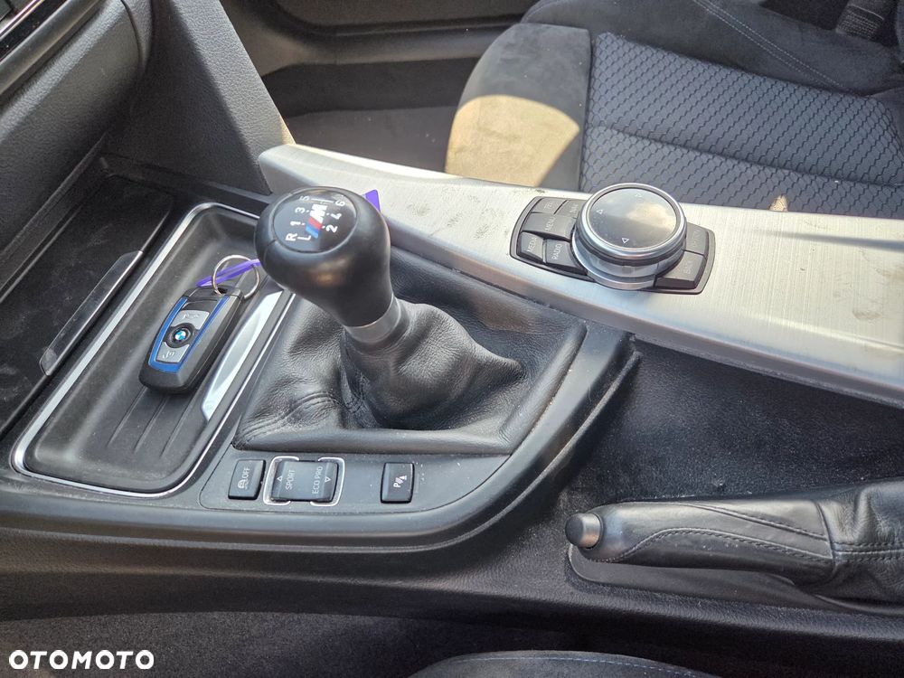 BMW Seria 4 420i - 18