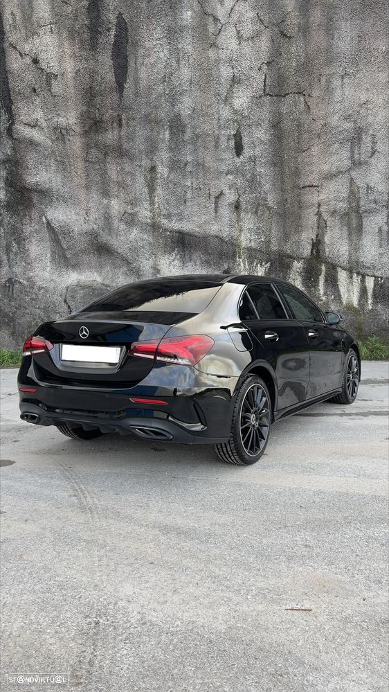 Mercedes-Benz A 250 Limousine - 4
