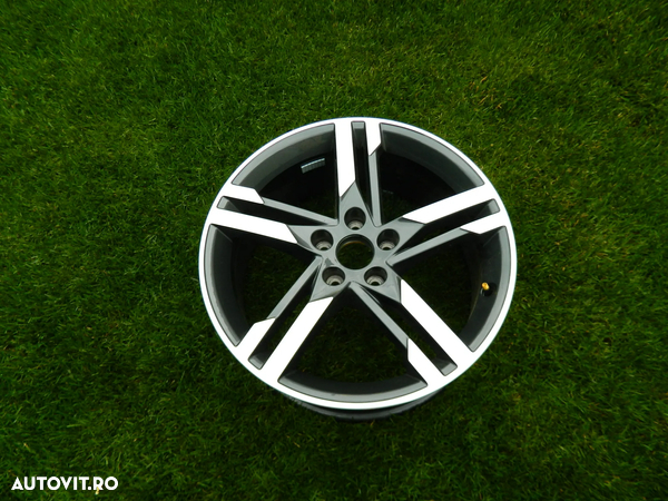Janta pe 18" Audi A4 S4 A5 S5 model 2018- 2022 cod 4K8601025BG