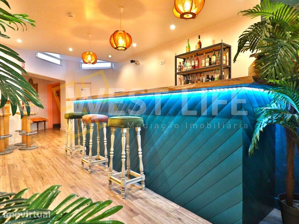 Espaço Comercial/Restaurante no CENTRO da Vila - Excelente localiza... - Grande imagem: 2/22