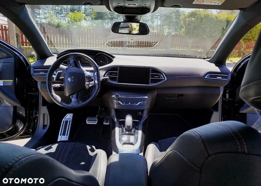 Peugeot 308 ver-puretech-225-eat8-stop-start-gt - 12