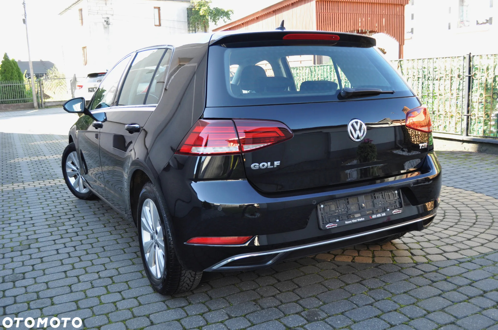 Volkswagen Golf 1.4 TSI BlueMotion Technology Comfortline - 5