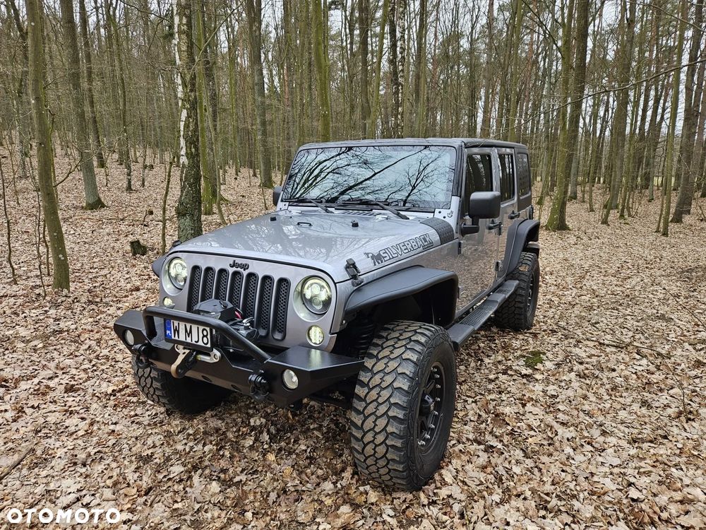 Jeep Wrangler 3.6 Unlim Sahara - 9