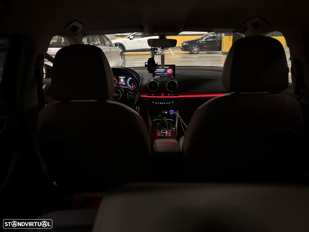 Audi A3 Sportback 1.6 TDI - 12