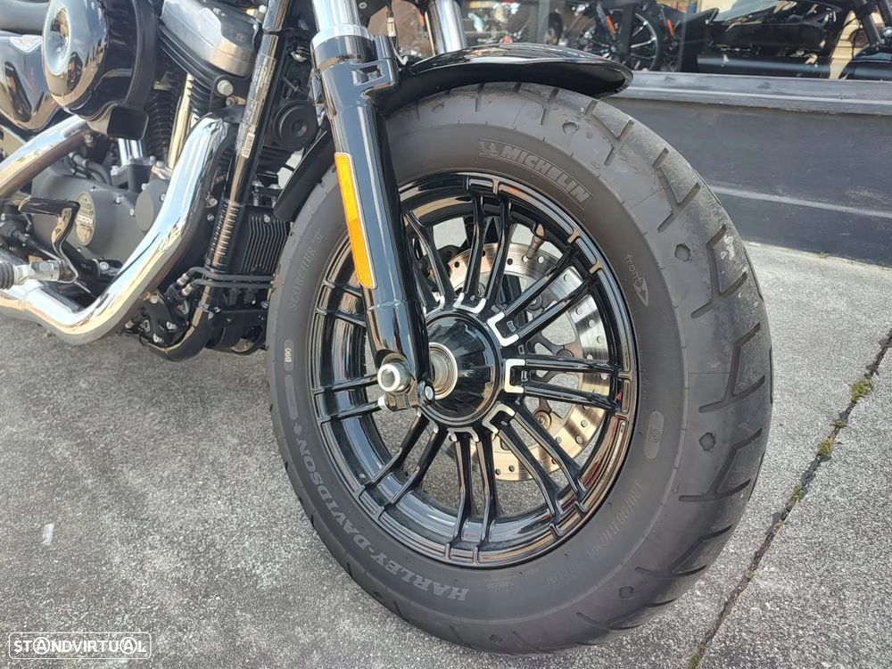Harley-Davidson Sportster XL 1200X FORTY-EIGHT - 18