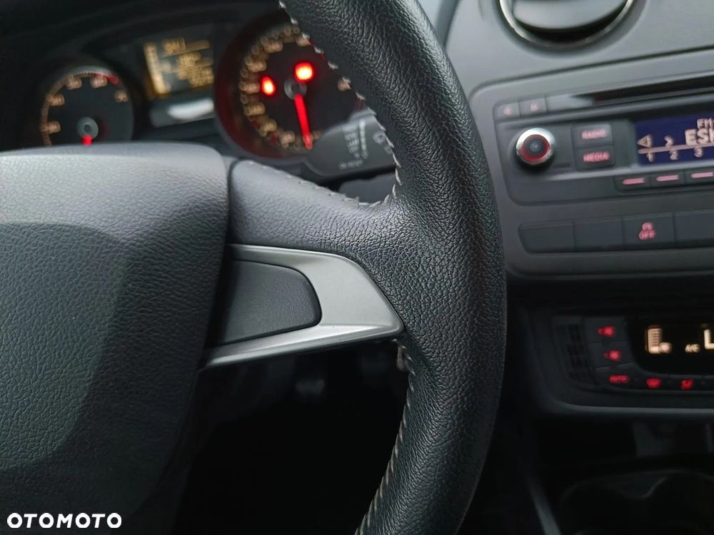 Seat Ibiza 1.2 TSI Ecomotive Style - 32