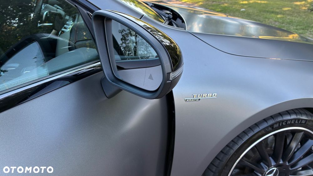 Mercedes-Benz CLA AMG 35 4Matic B AMG Speedshift 7G-DCT - 21