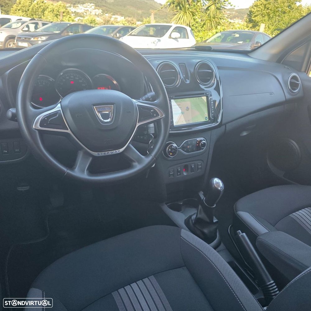 Dacia Sandero 0.9 TCe Stepway - 15