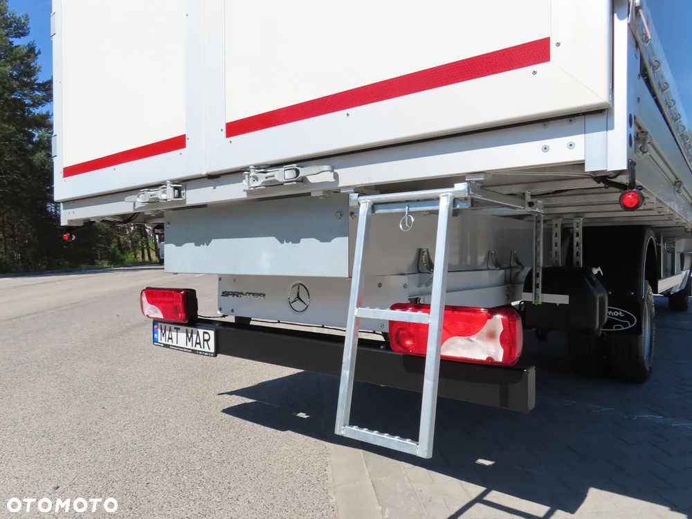Mercedes-Benz Sprinter 517 CDI 170 KM Plandeka 12 E.Palet 5520 mm Dł. Skrzynia 2453 mm Szeroka TYLNE DRZWI KONTENEROWE Rozstaw Osi 4325 mm DMC 3500 Kg Ładowność 823 Kg WZMACNIANY Załadunek Wysokość Rampowa AMAZON Kabina Sypialniana SPOJKAR SPOJTRAK XL Nowy Nie Używany Gotowy Dostępny OKAZJA - 17