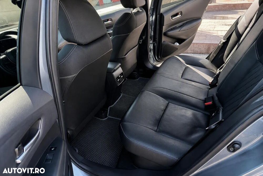 Toyota Corolla 1.8 HSD Exclusive - 16