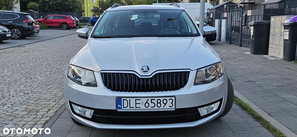 Skoda Octavia 1.6 TDI Edition - 24