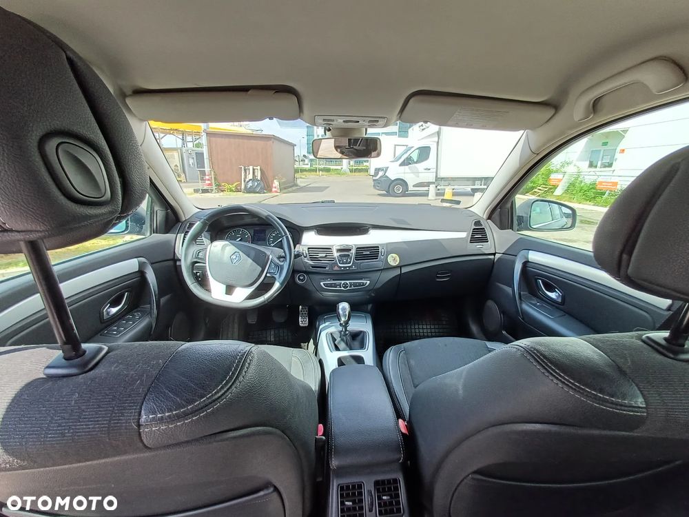 Renault Laguna - 10