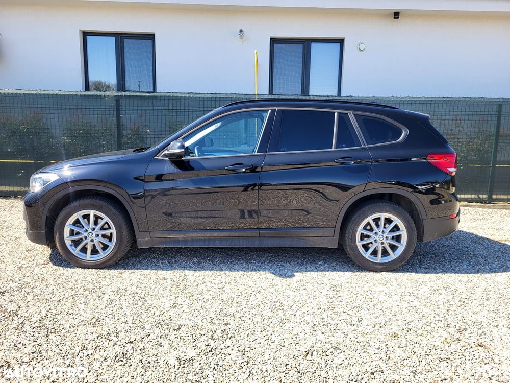 BMW X1 sDrive18d AT - 2