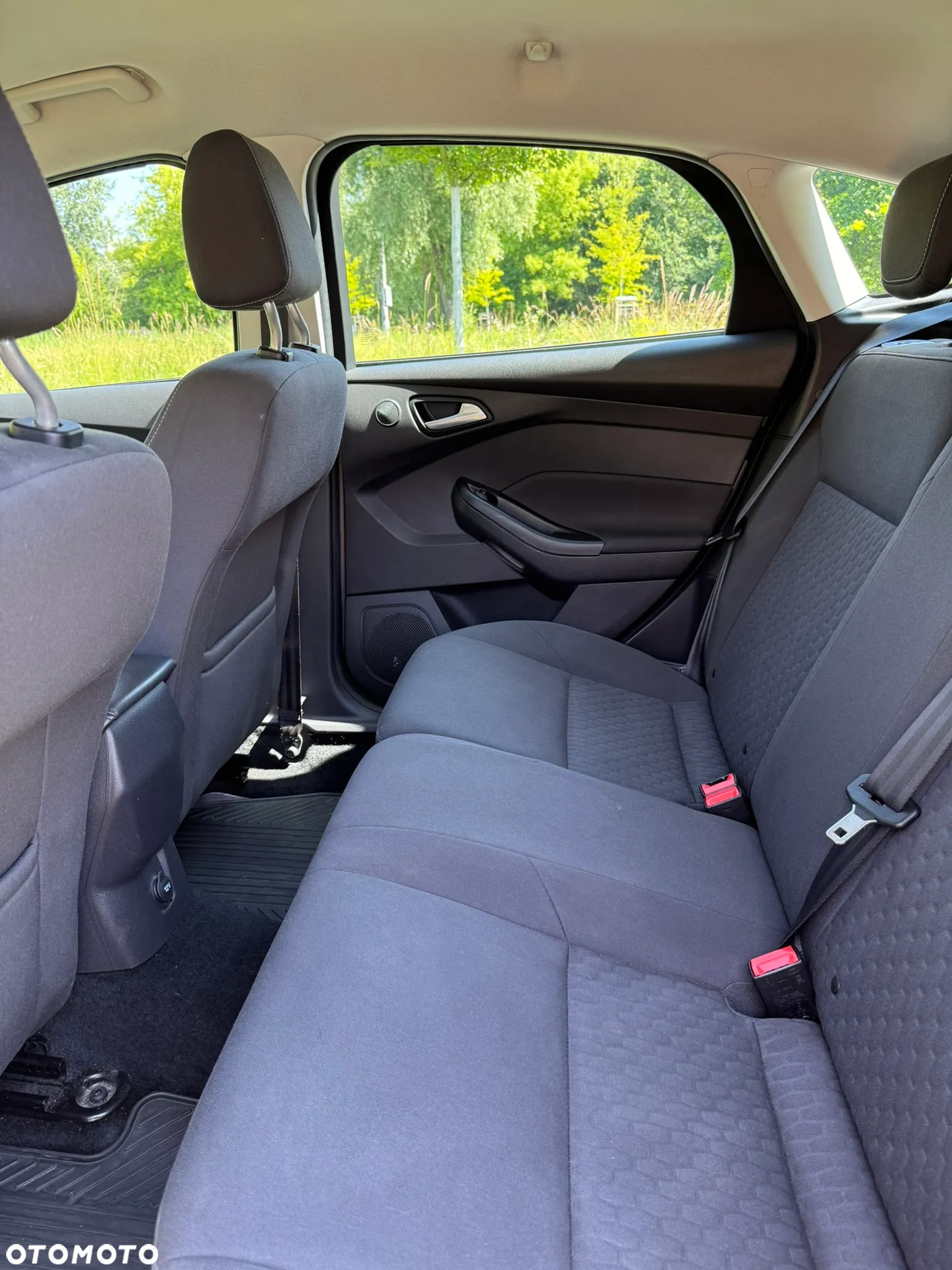 Ford Focus 1.0 EcoBoost Titanium - 14