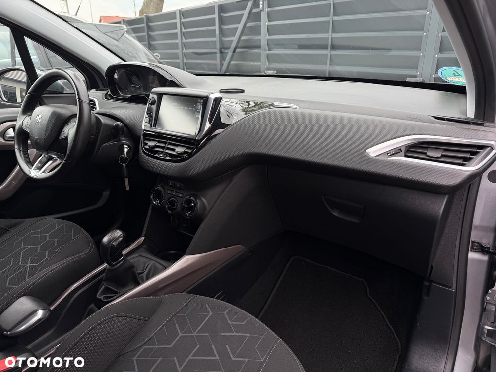 Peugeot 2008 - 19