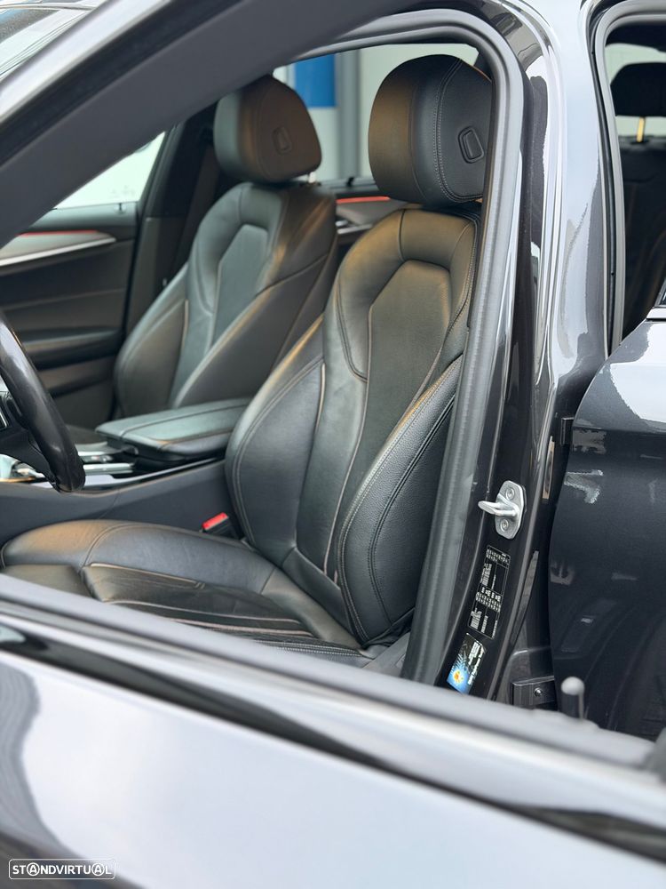 BMW 520 d Pack M Auto - 8