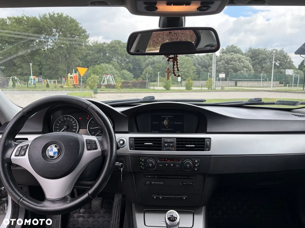 BMW Seria 3 - 13