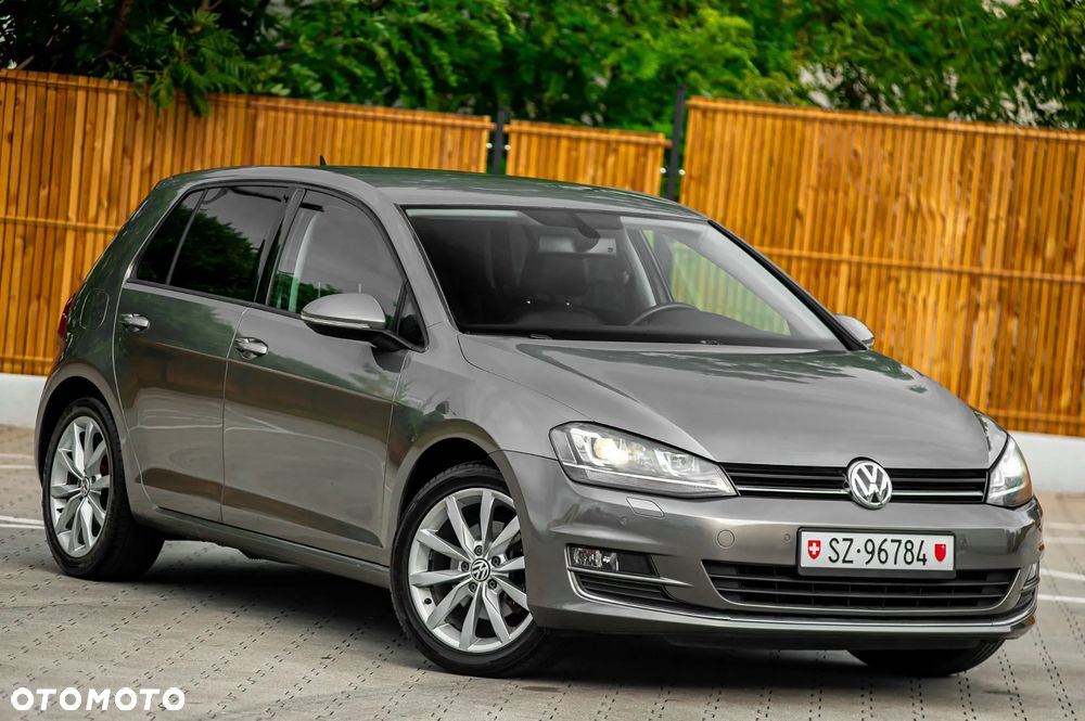 Volkswagen Golf 1.4 TSI BMT Highline - 3