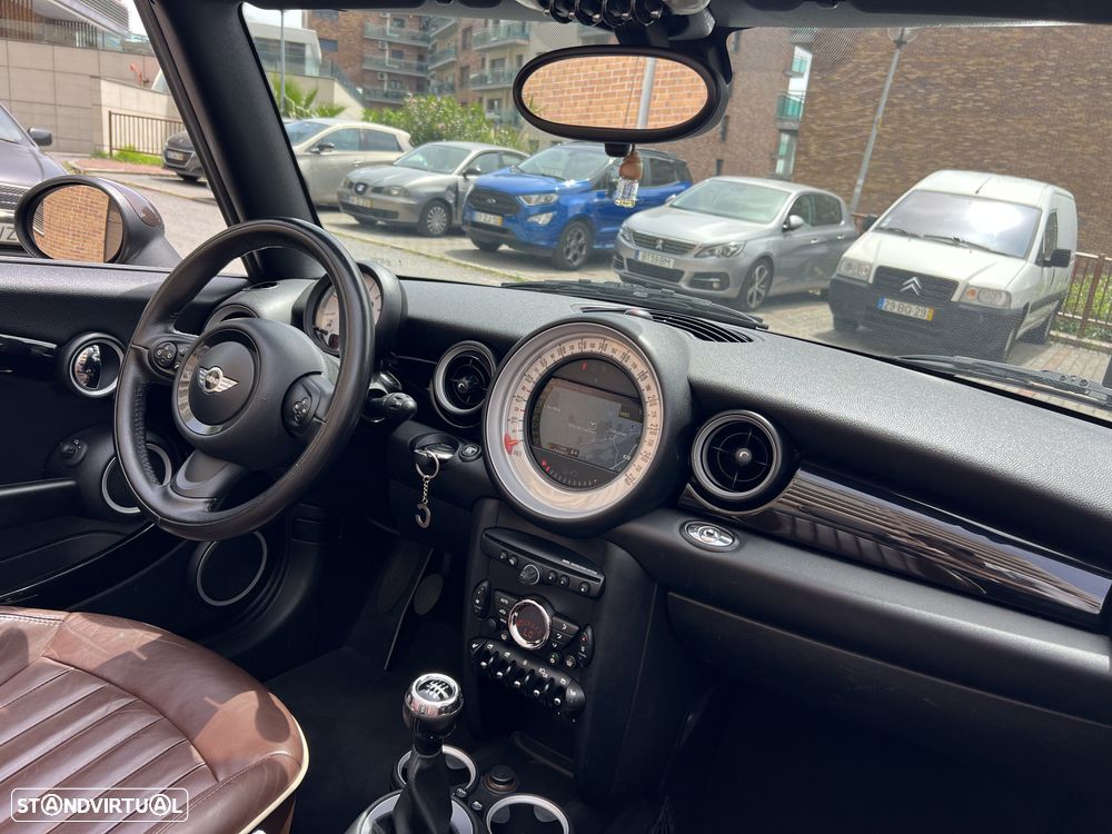 MINI Cabrio Cooper D Highgate - 40