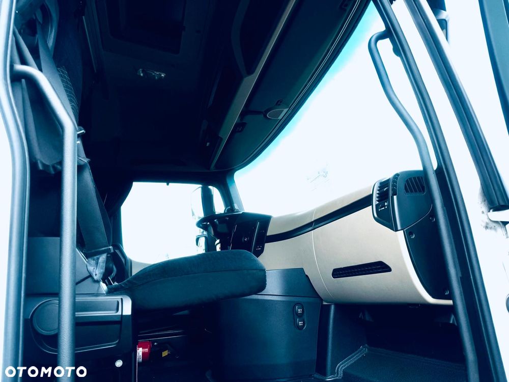 Mercedes-Benz Actros 1845 - 8