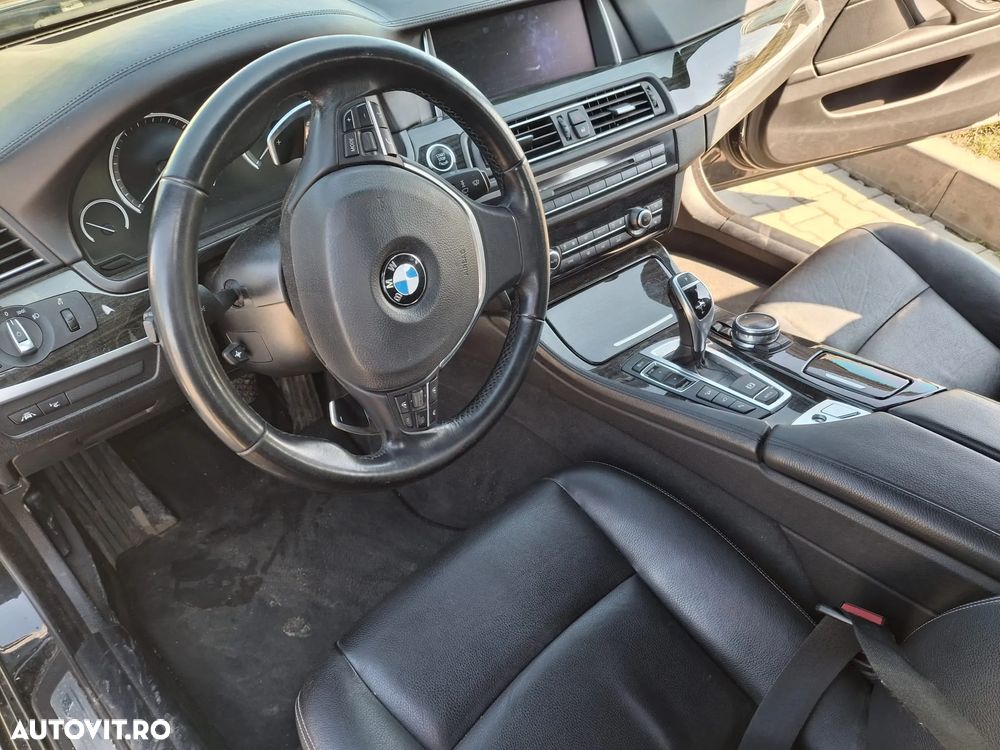 BMW Seria 5 525d Aut. Luxury Line - 6