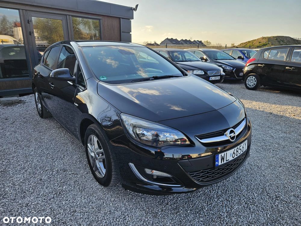 Opel Astra 1.4 Turbo Edition - 9