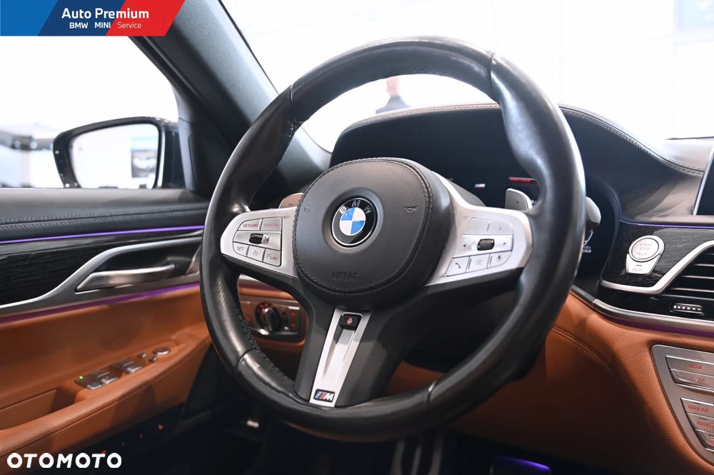 BMW Seria 7 750d xDrive - 17