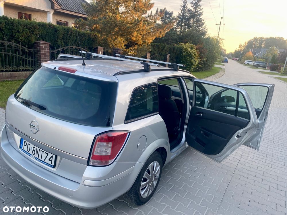 Opel Astra - 16
