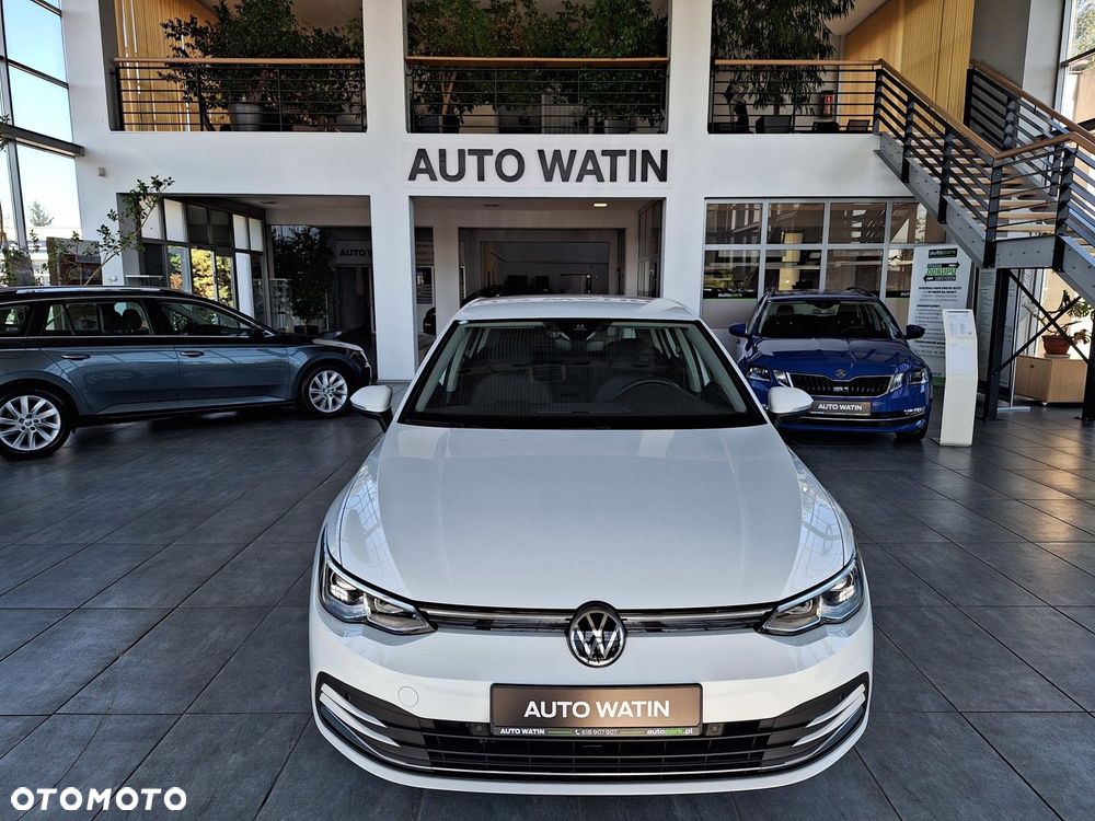 Volkswagen Golf - 10