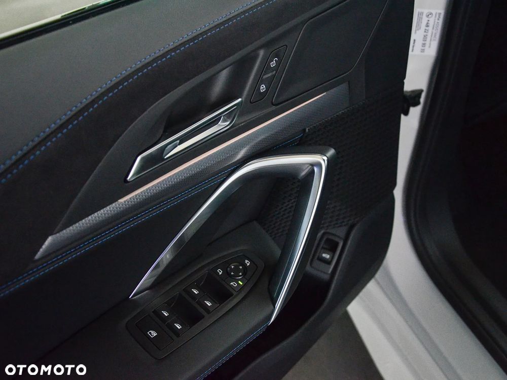 BMW X2 sDrive18d M Sport - 16