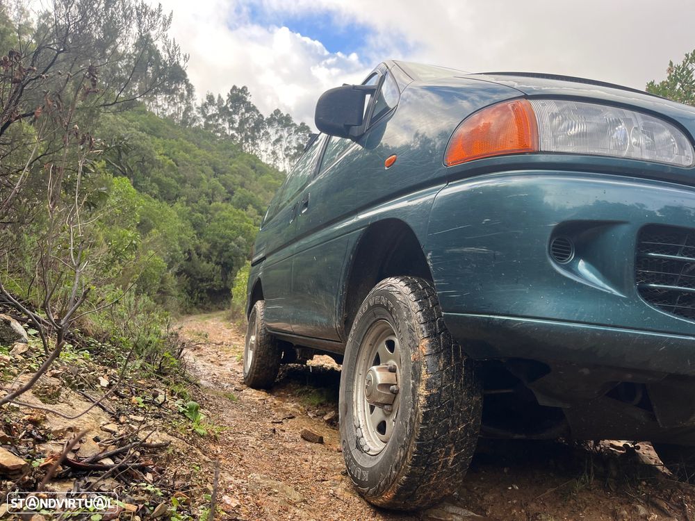 Mitsubishi Space Gear 2.5 TD GLX 4WD - 30